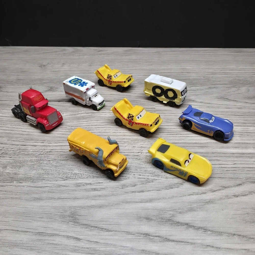 Disney Pixar Cars Thunder Hollow Demolition Derby Mac, Taco,+More - Cake Toppers
